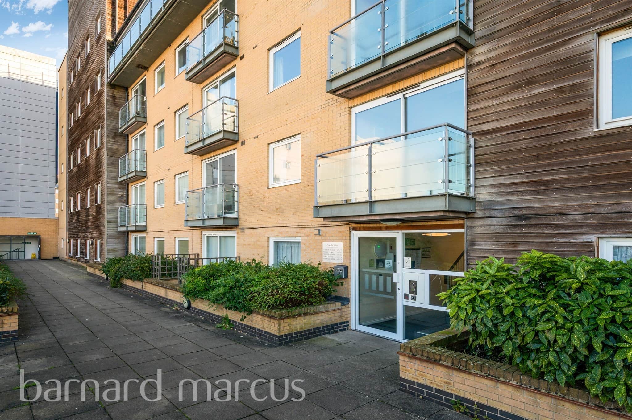 Property photo 0