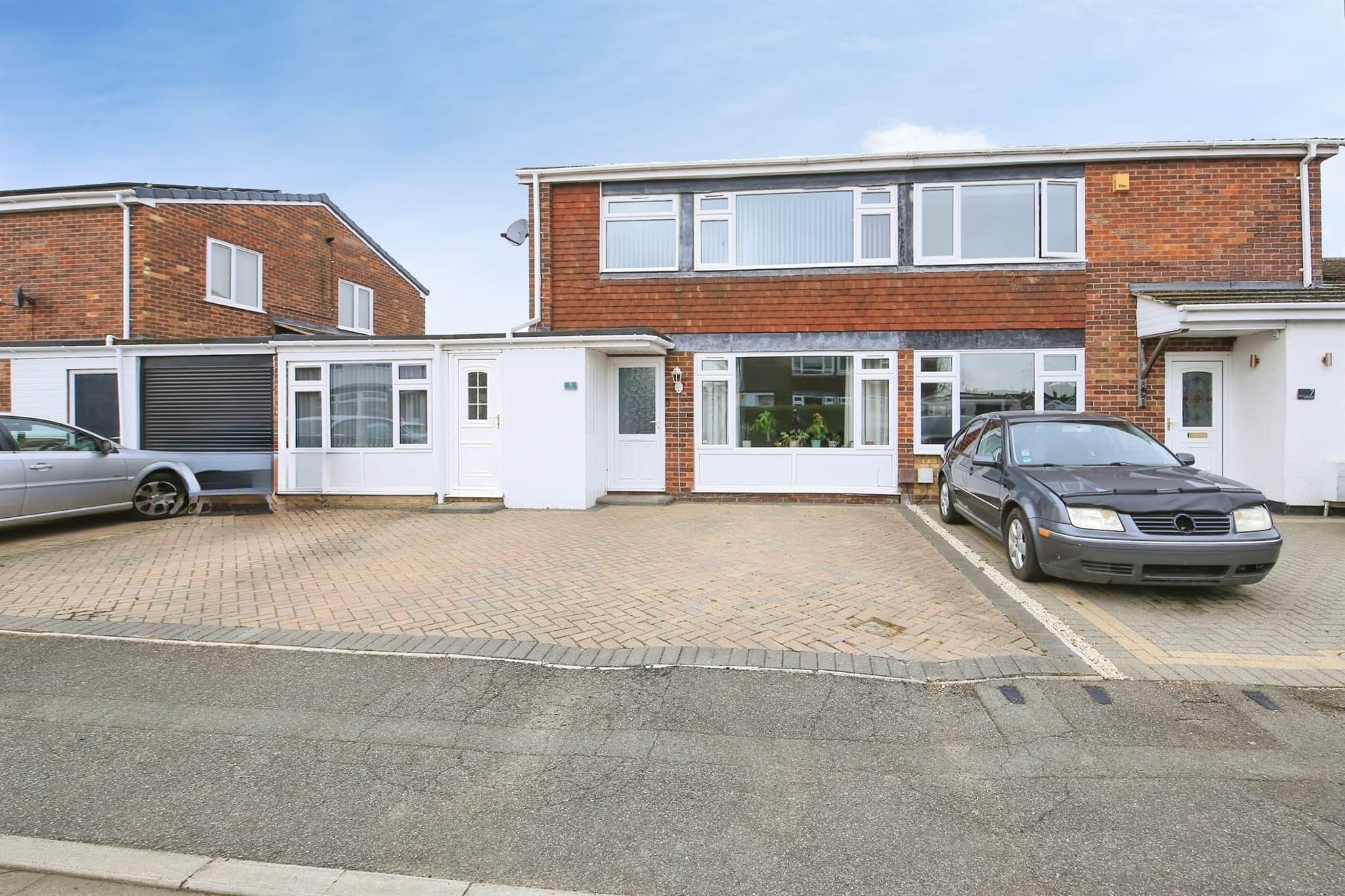Property photo 0