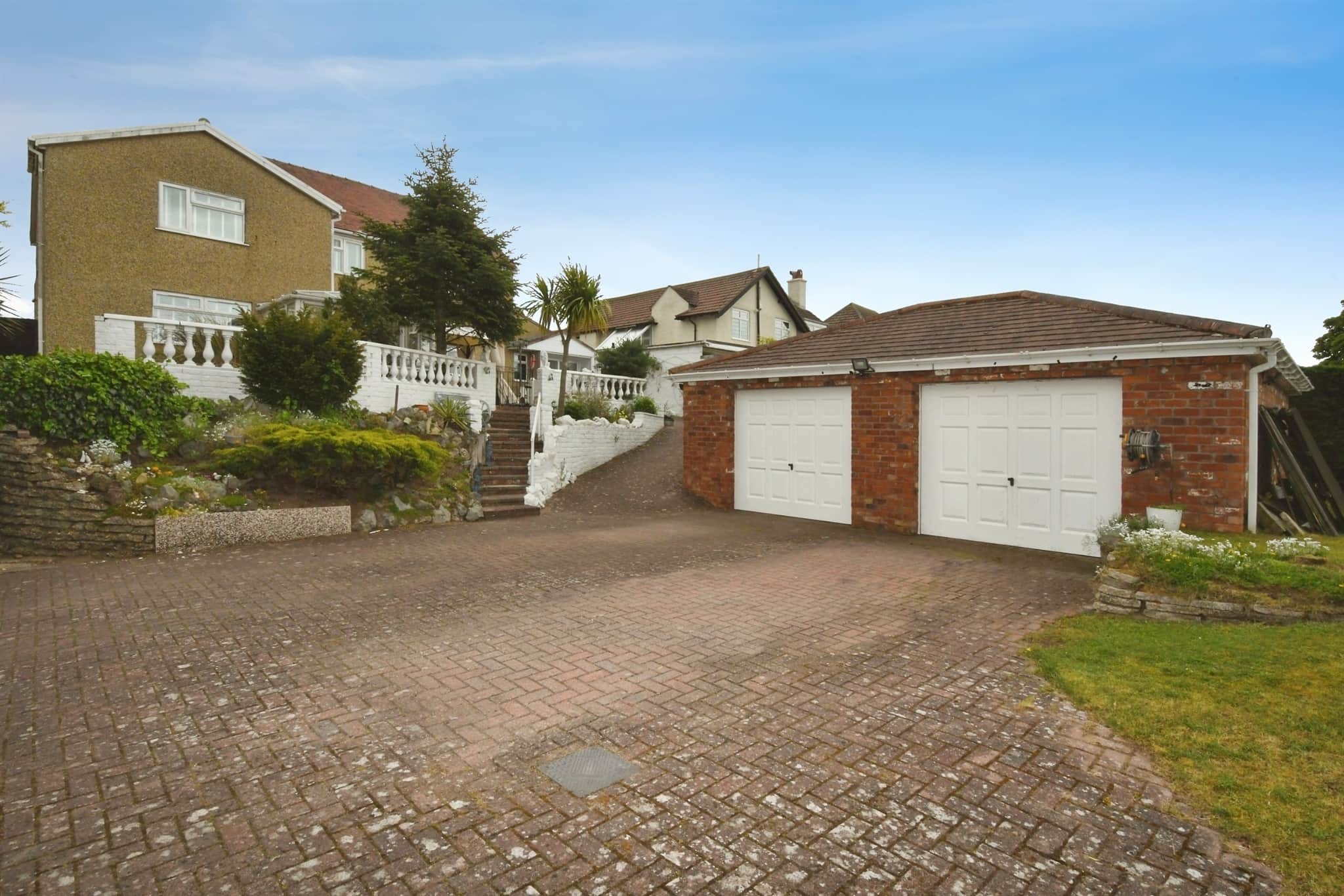 Property photo 35