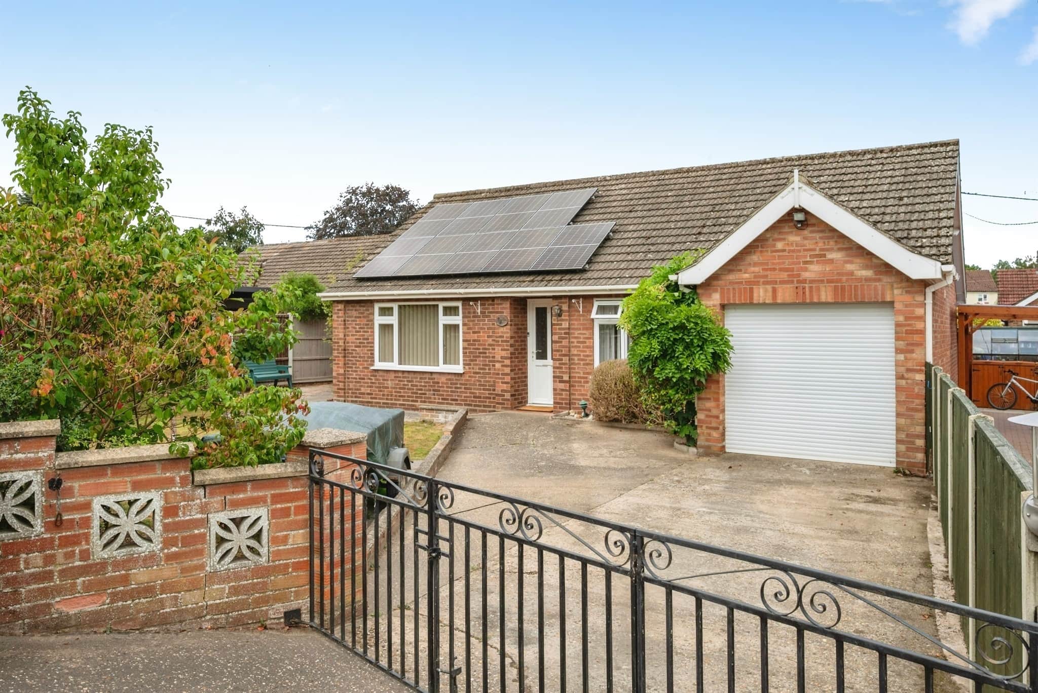 Property photo 0