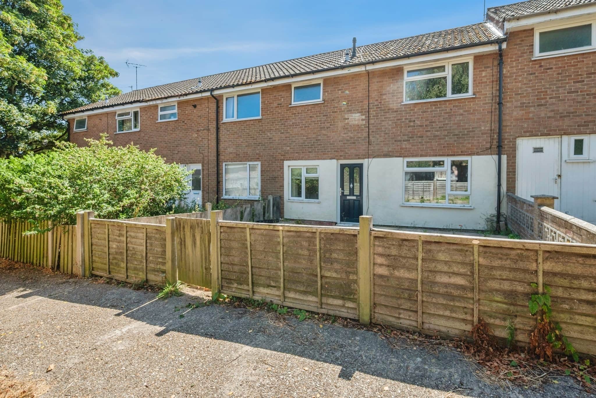 Property photo 0