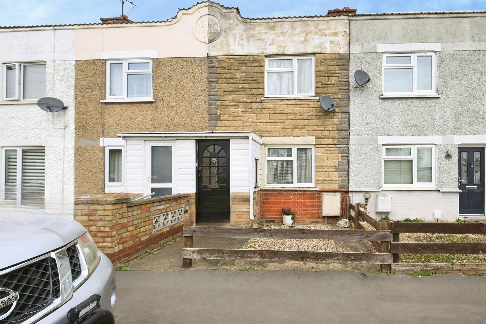 Property photo 0